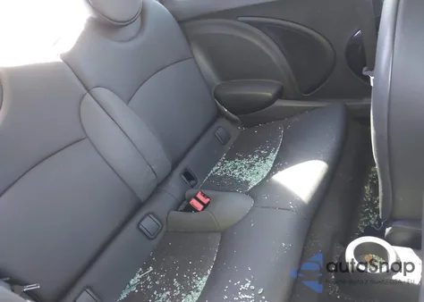 2009 Mini Cooper S из США, поврежденный, VIN WMWMF73589TT95974